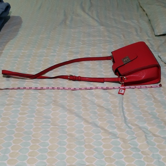 NWT DSW red crossbody faux leather - Picture 7 of 8